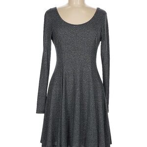 Elegant Black Long Sleeve Dress